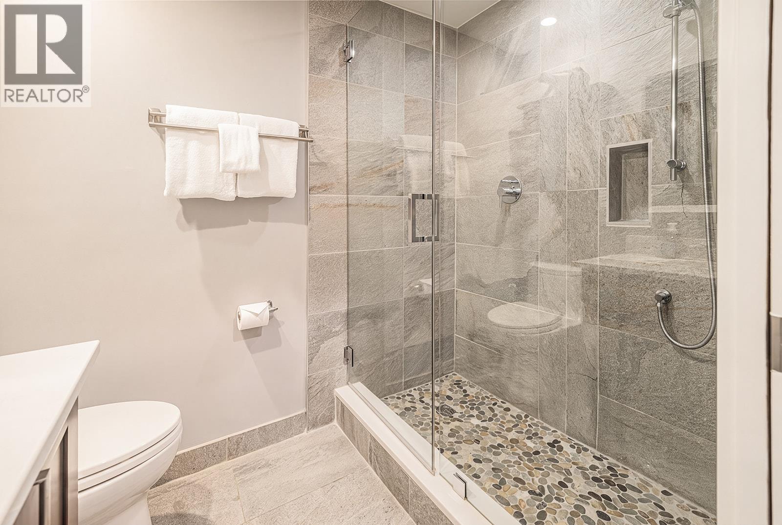203 3217 BLUEBERRY DRIVE, Whistler