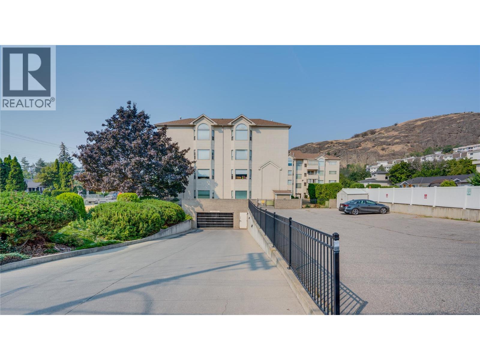 #308 3805 30 Avenue - 34