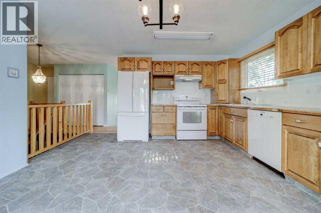 94 Meadowlark Boulevard - 9