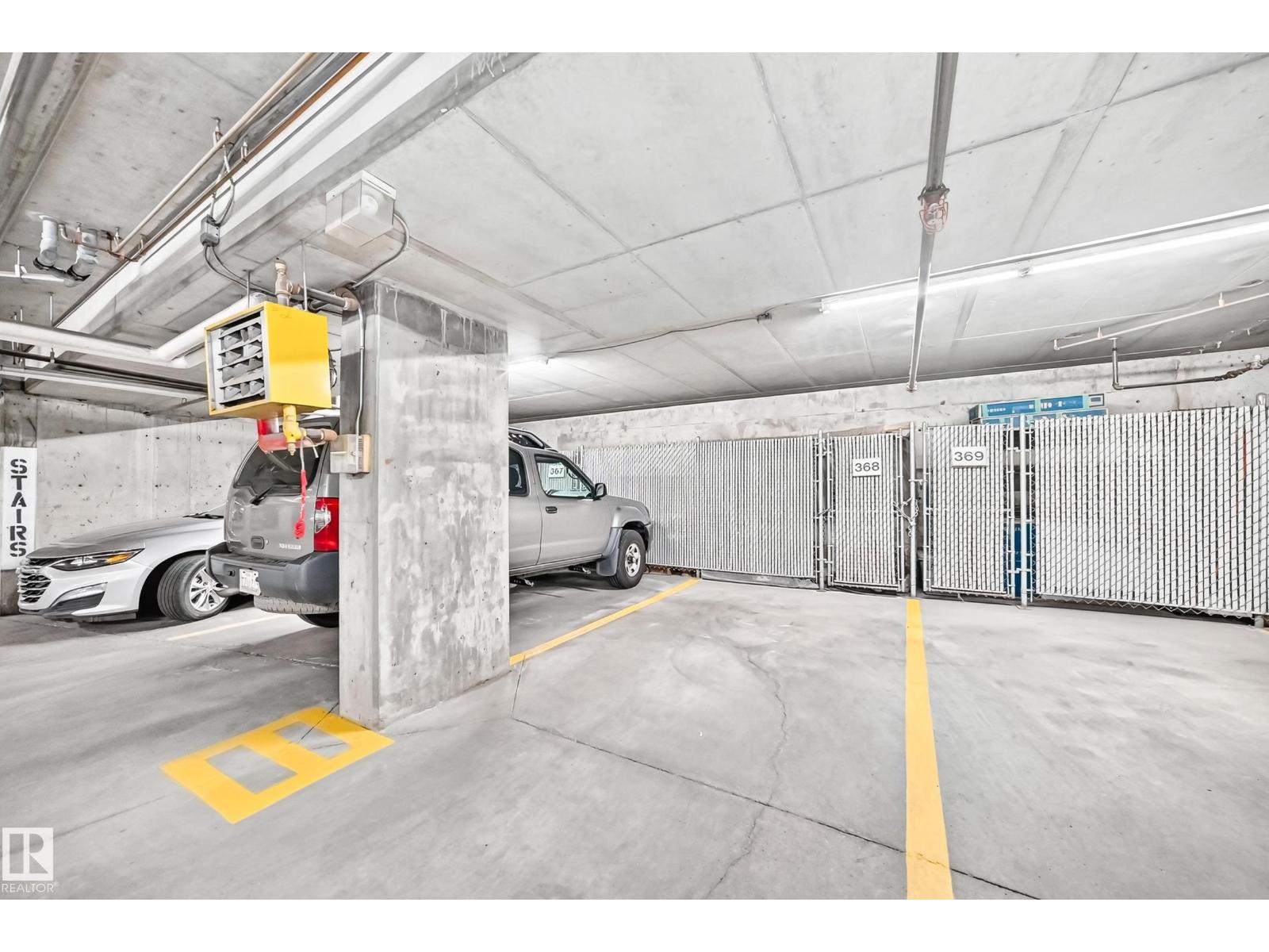 #137 9704 174 ST NW - 37