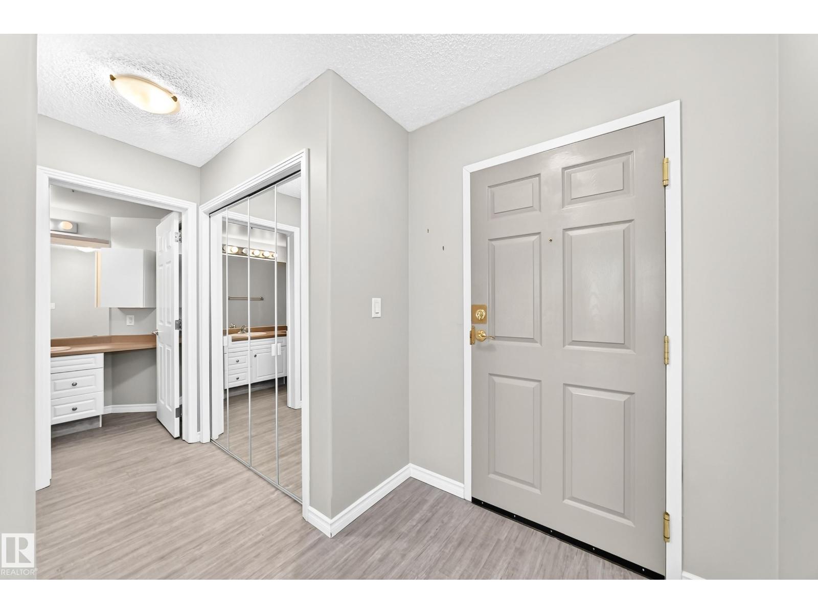 #137 9704 174 ST NW - 30