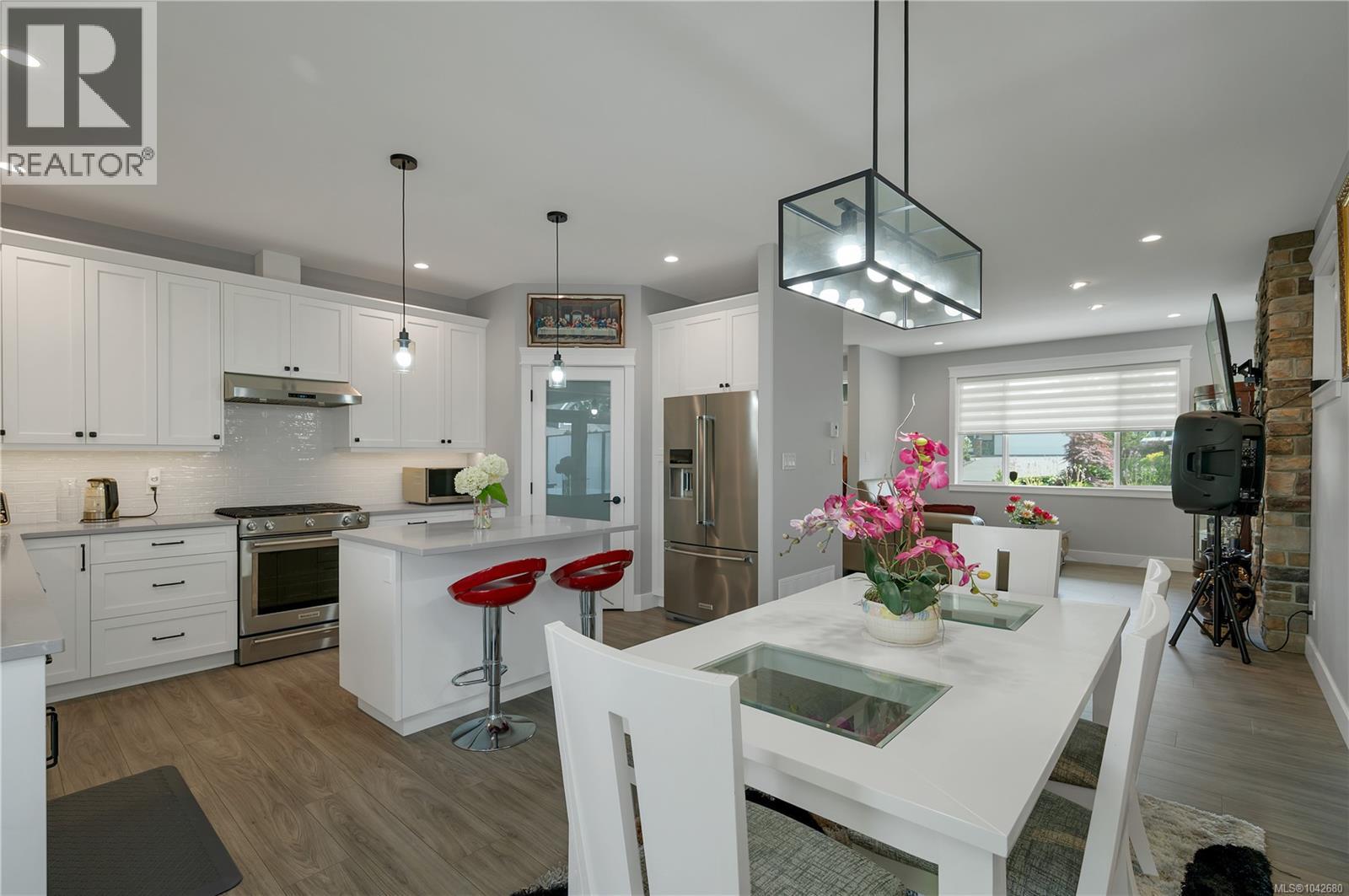 188 Vermont Dr - 7