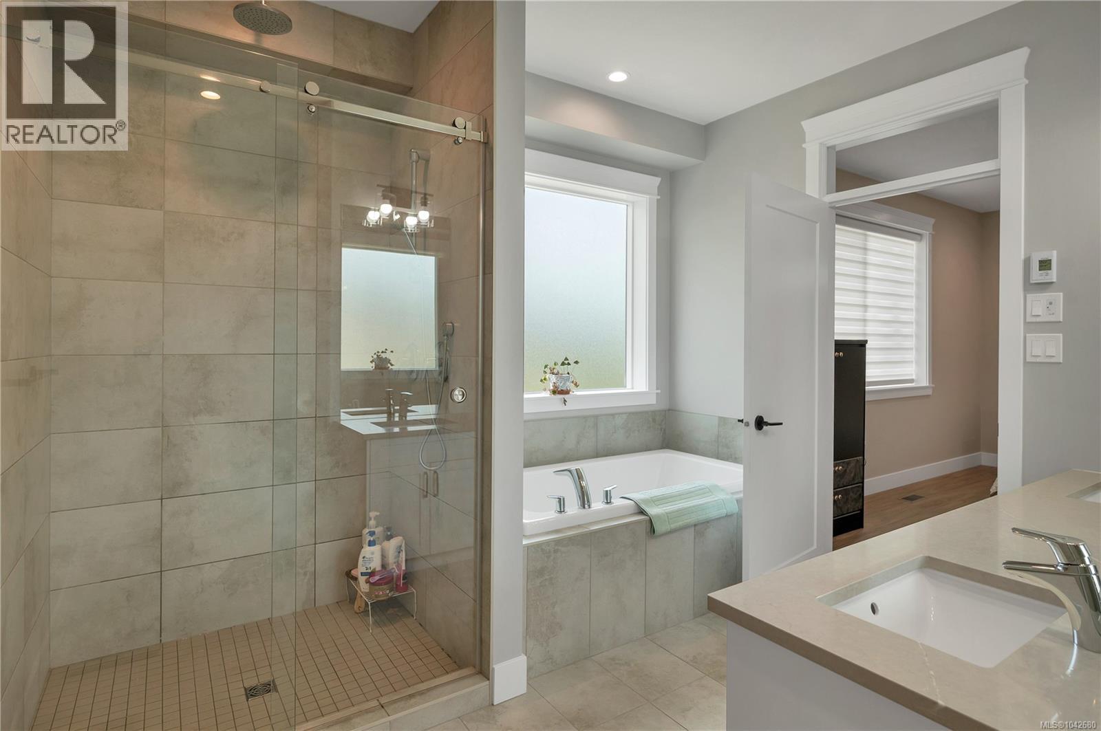 188 Vermont Dr - Image 15