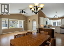 #10 1231 10 Street Sw, Salmon Arm, BC V1E0A5 Photo 20