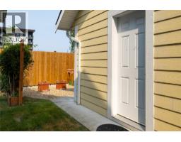 Laundry room - #10 1231 10 Street Sw, Salmon Arm, BC V1E0A5 Photo 7