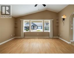 #10 1231 10 Street Sw, Salmon Arm, BC V1E0A5 Photo 24