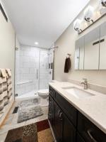 Recreation room - 4151 Pth 30 Highway, Altona, MB R0G0B0 Photo 17