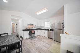 513 Jamison Avenue, Winnipeg, MB R2K1N5 Photo 9