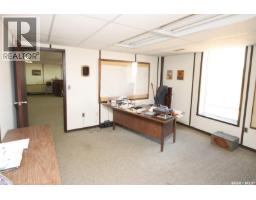 48 39 Highway, Estevan, SK S4A2A5 Photo 14