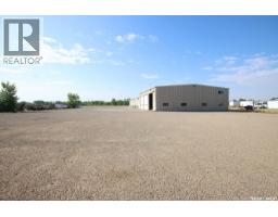 48 39 Highway, Estevan, SK S4A2A5 Photo 9