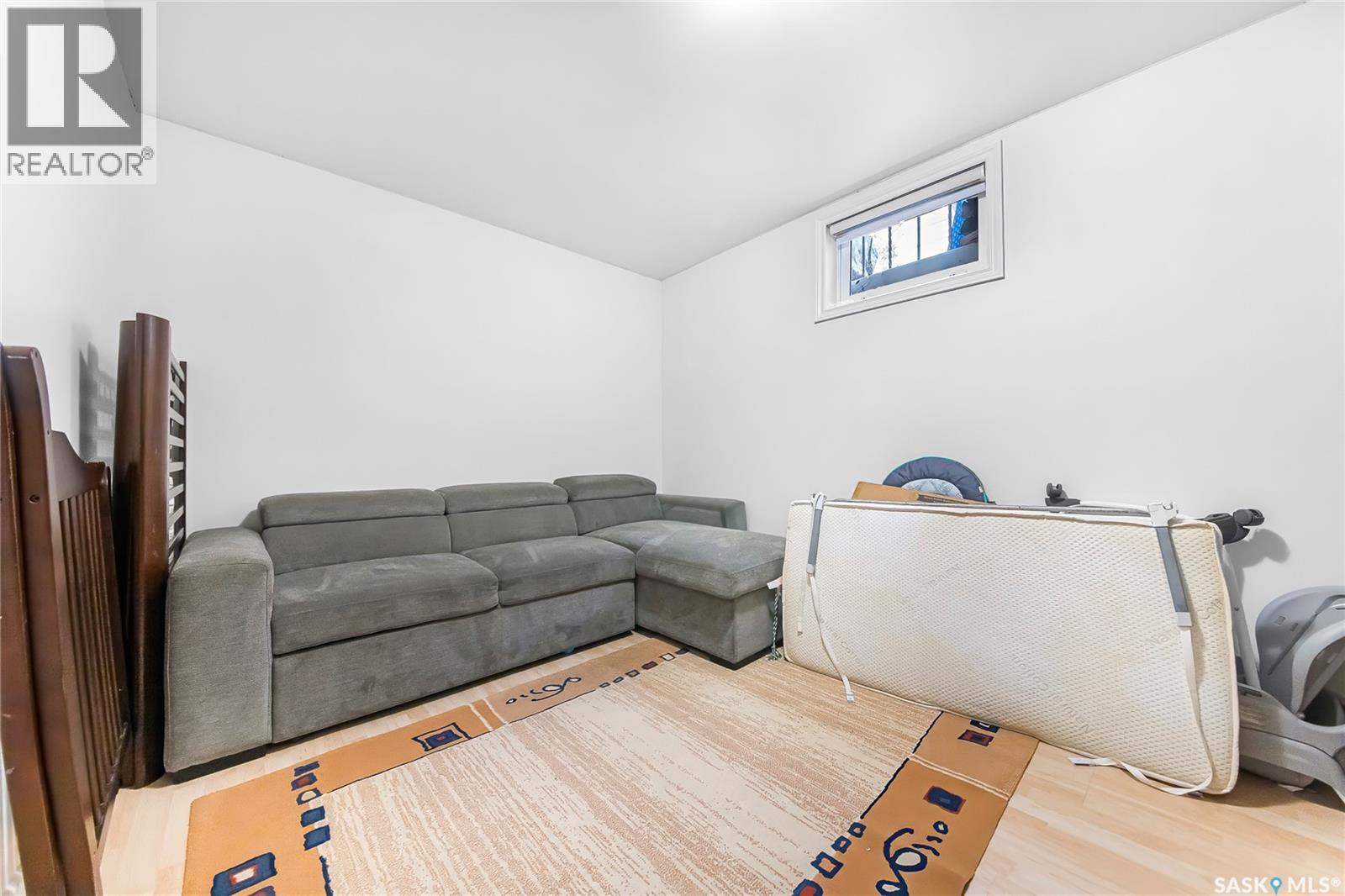 316 3rd AVENUE - 34