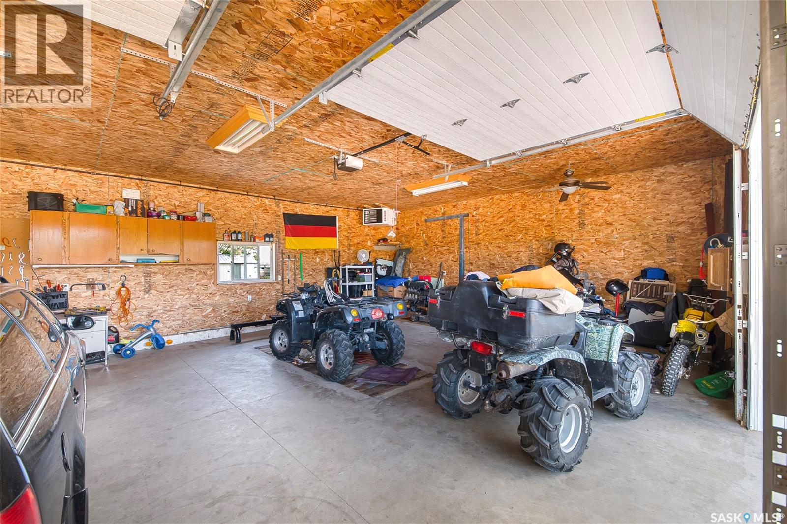 316 3rd AVENUE - 36