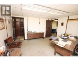 48 39 Highway, Estevan, SK S4A2A5 Photo 11