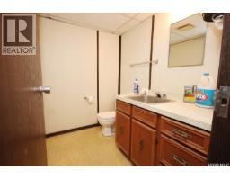 48 39 Highway, Estevan, SK S4A2A5 Photo 23