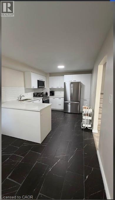 3 bedroom Single Family interior view, 18- 590 MILLBANK Drive, London, Ontario