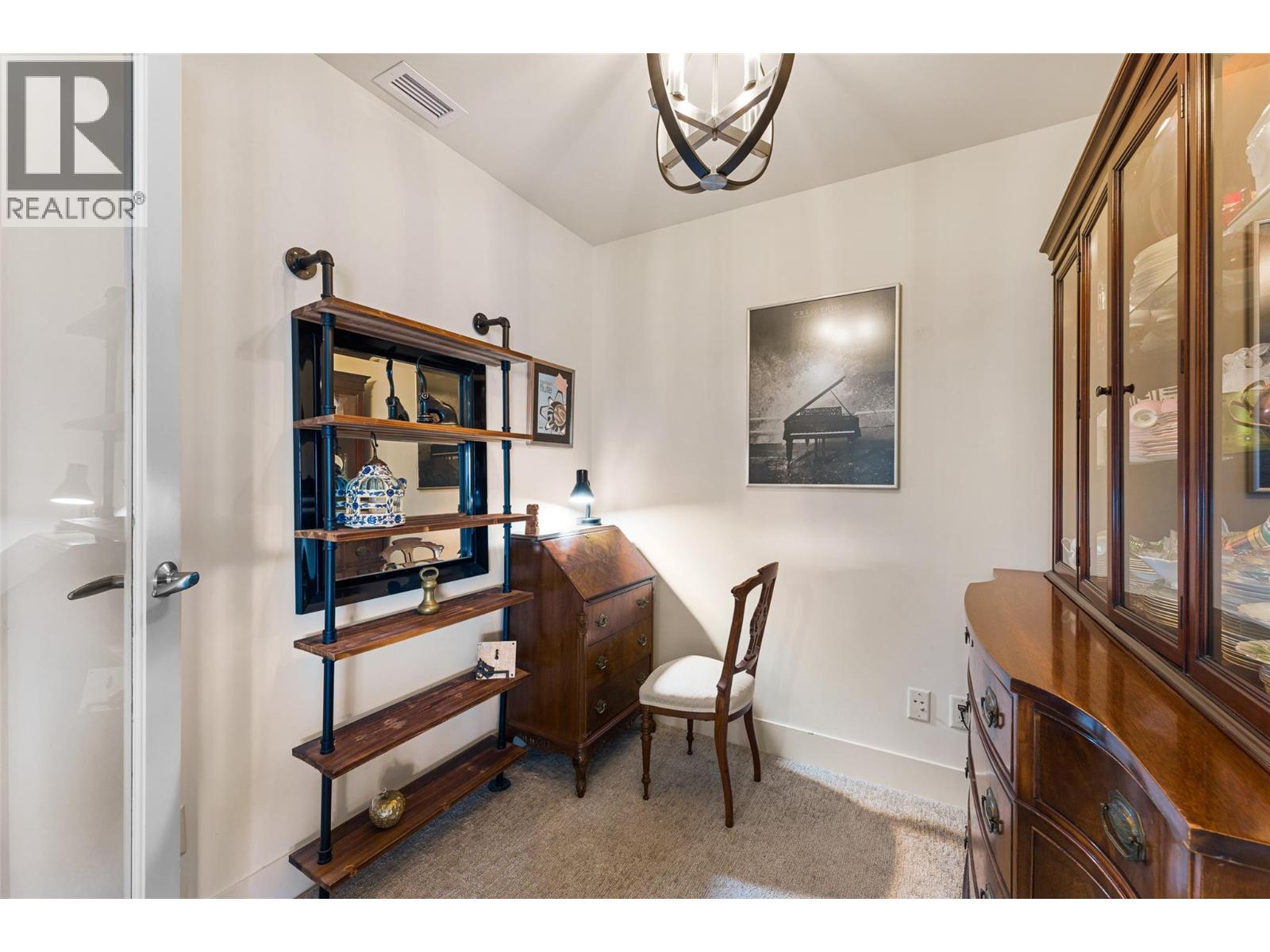 580 Sarsons Road Unit# 301, Kelowna