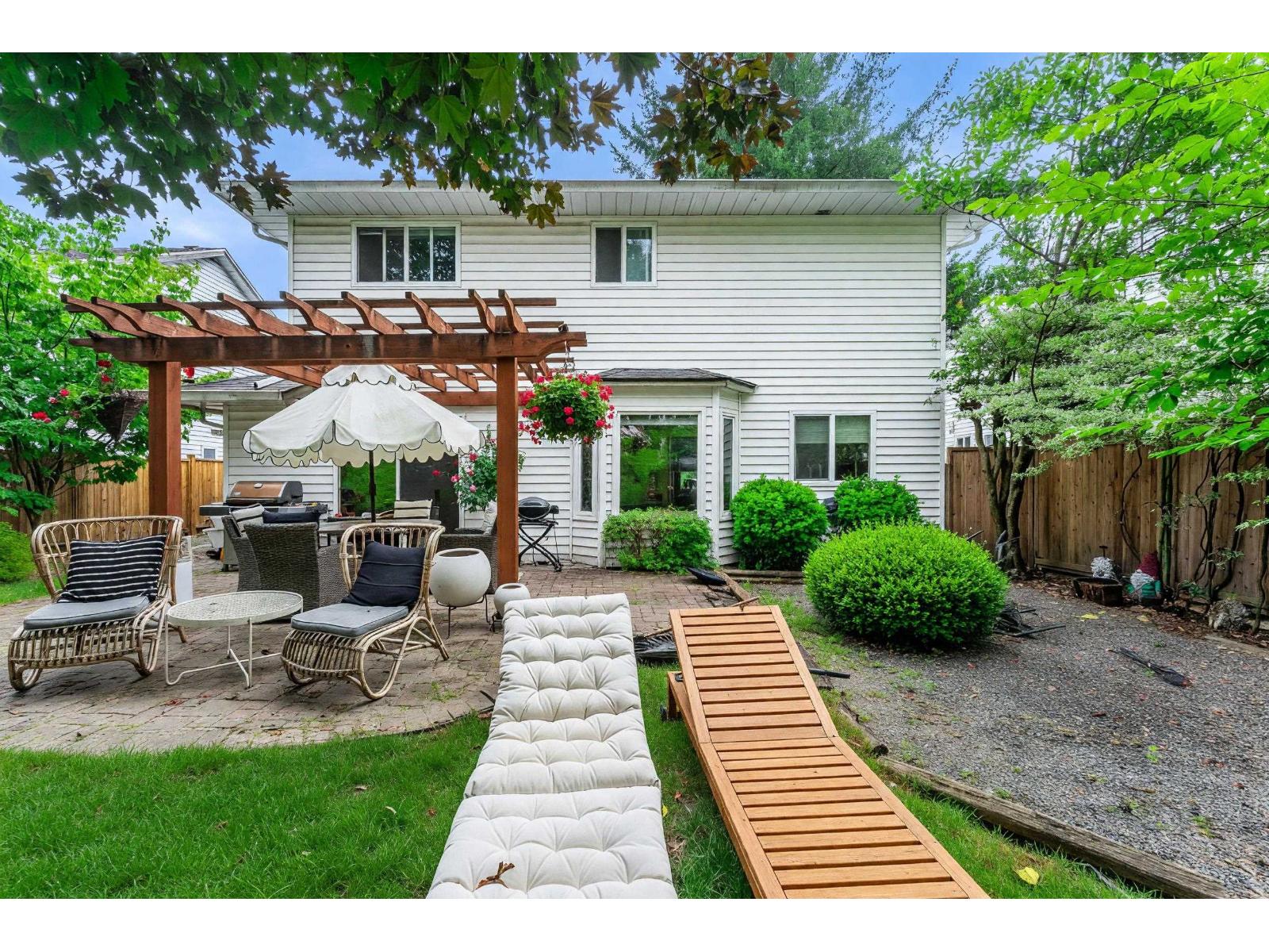 9457 215A STREET, Langley