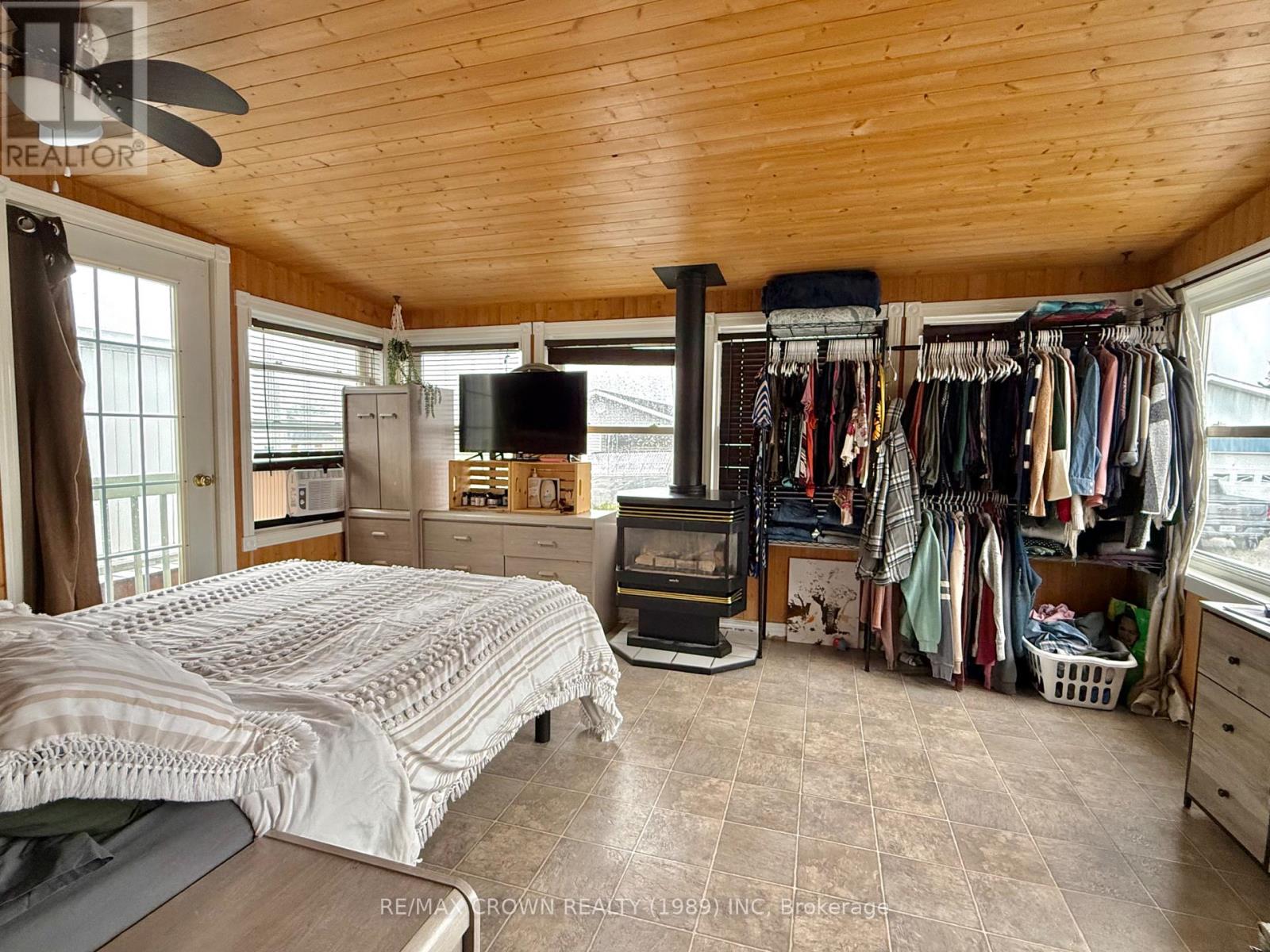 420 BRISSON BOULEVARD - Image 24