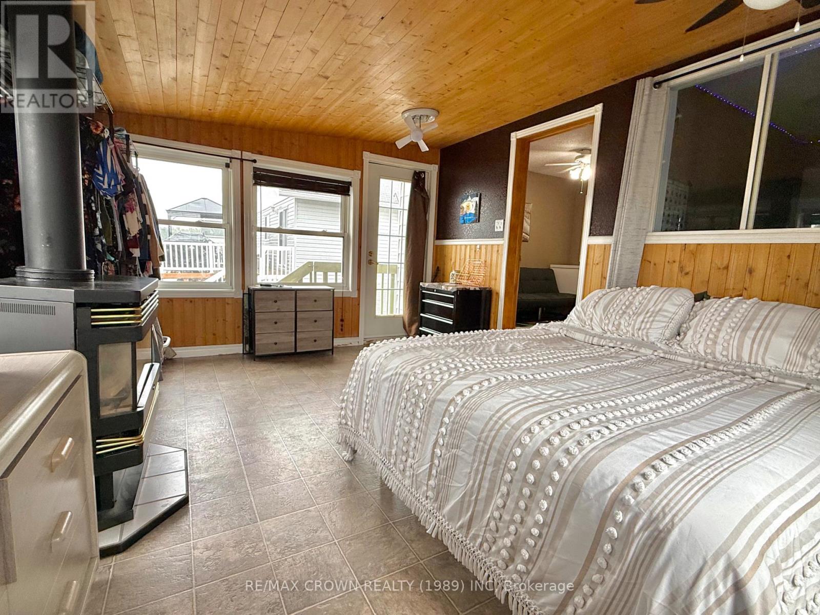 420 BRISSON BOULEVARD - 25