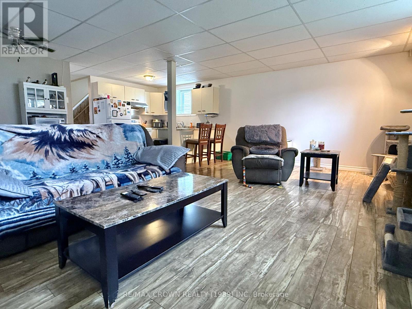420 BRISSON BOULEVARD - Image 30