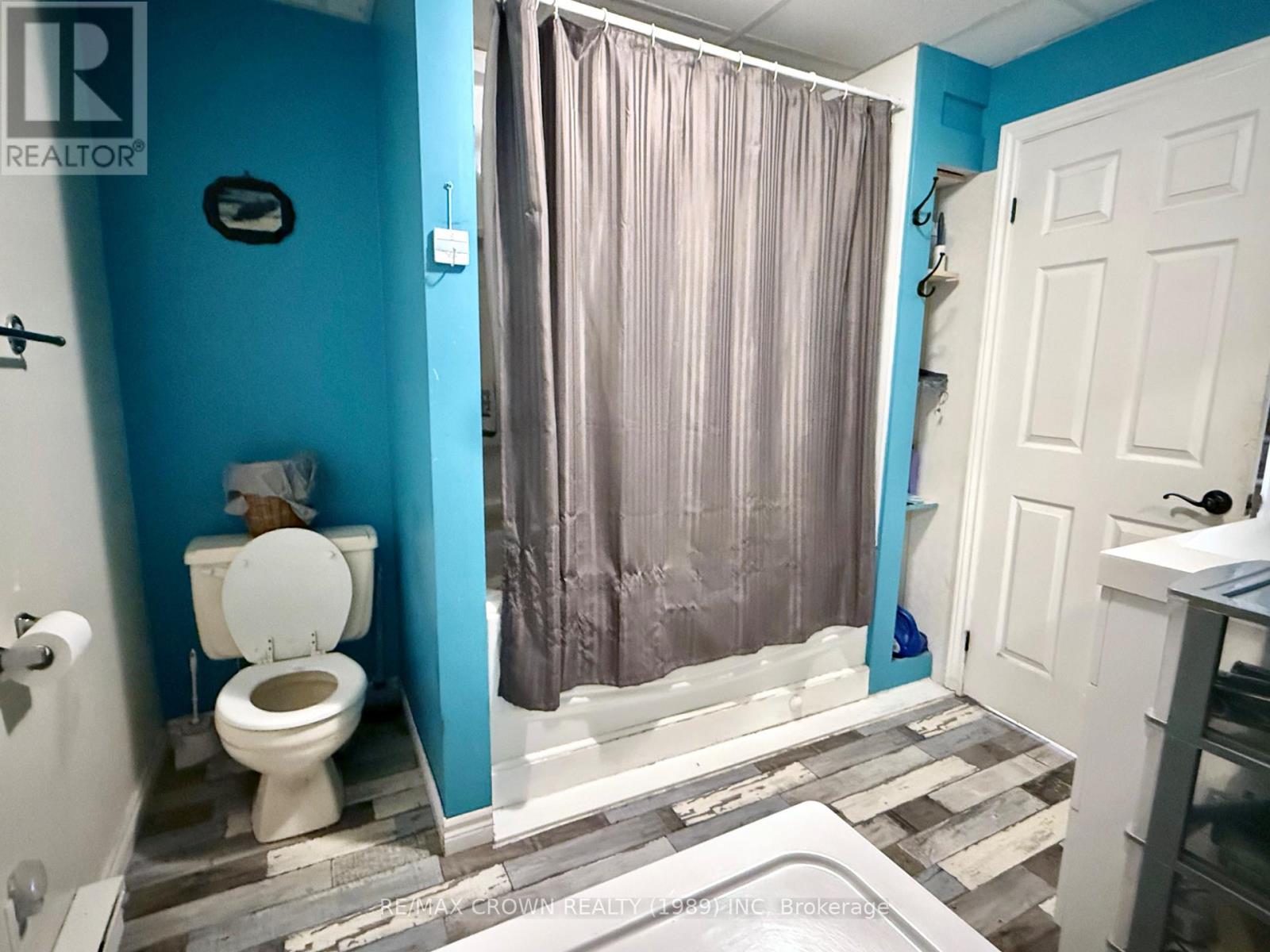 420 BRISSON BOULEVARD - 41