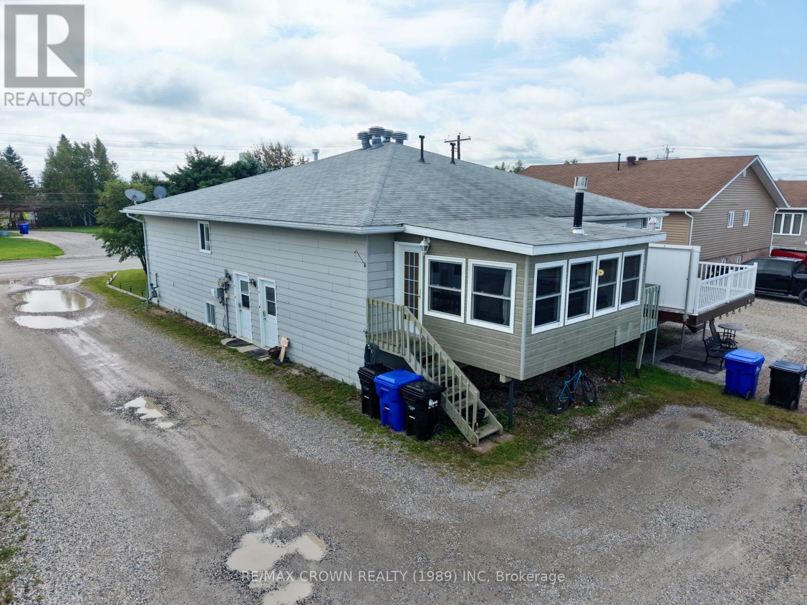 420 BRISSON BOULEVARD - 7