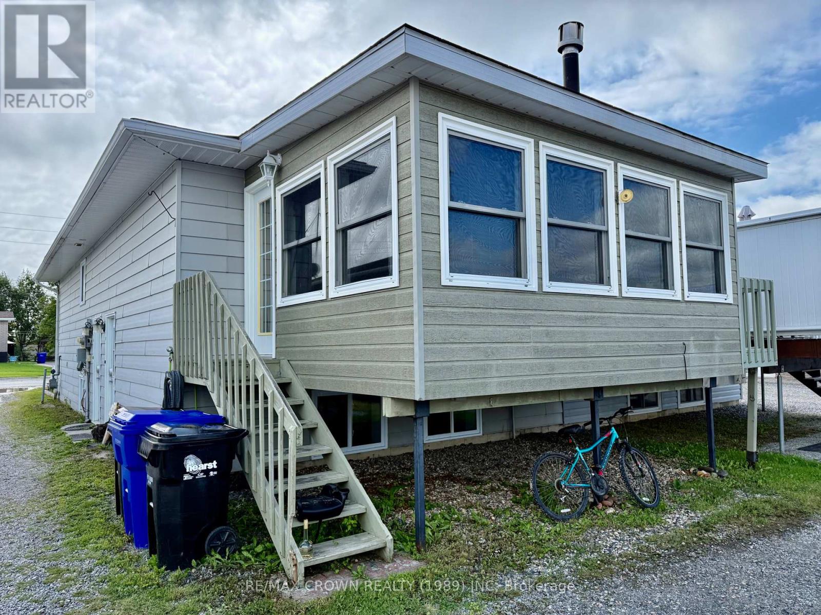 420 BRISSON BOULEVARD - 9