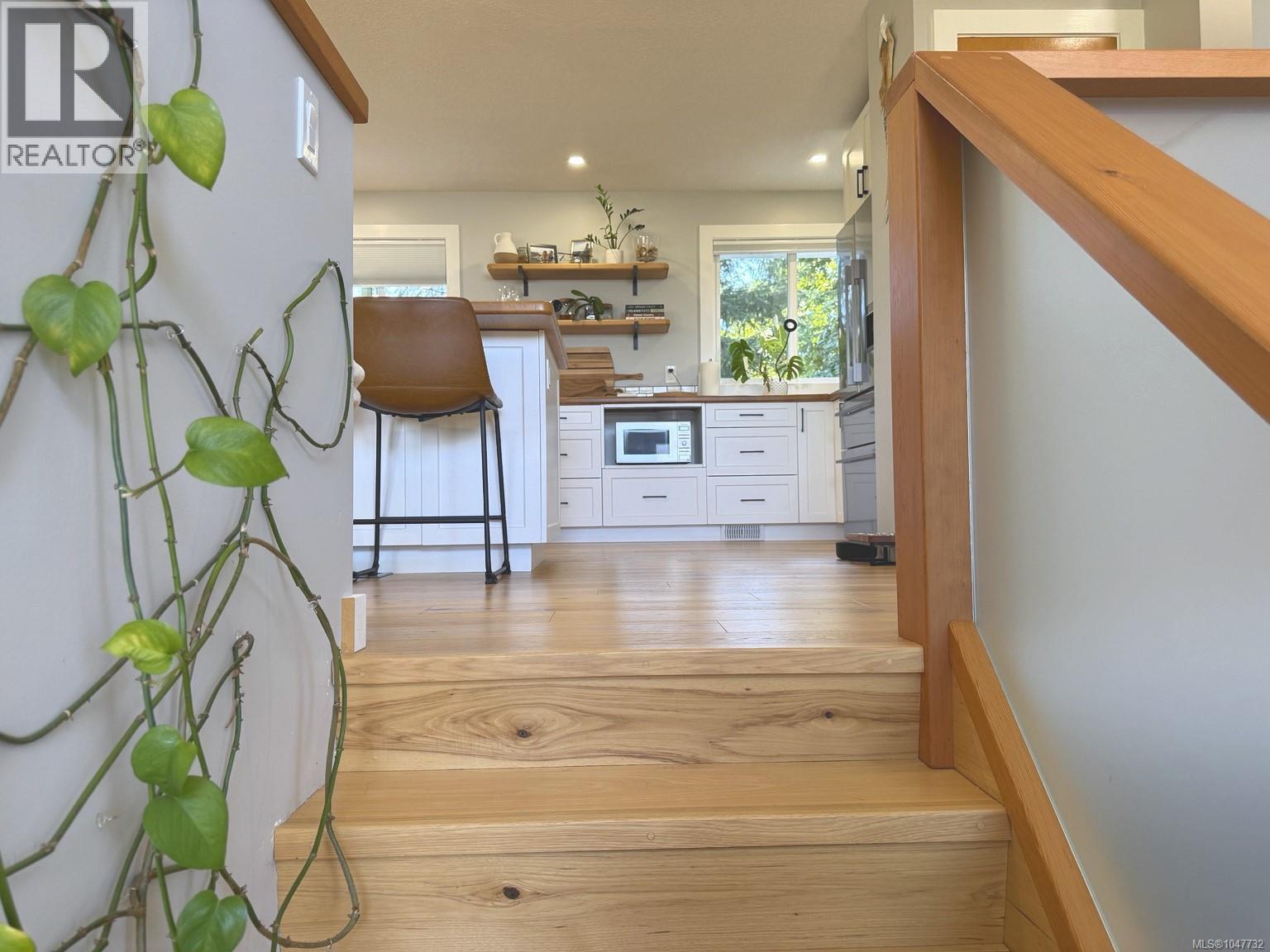631 Warden Cds, Campbell River