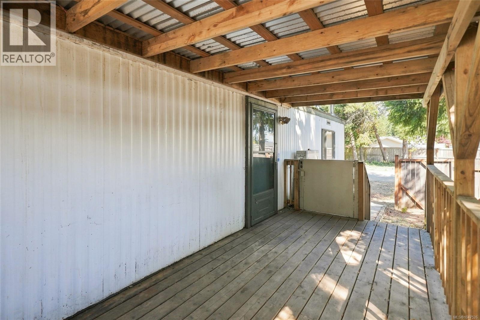 #2 161 Horne Lake Rd - 22