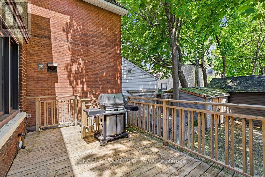 475 KENT STREET - Image 37