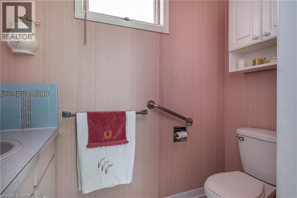 14 WOODSIDE Drive - Image 22
