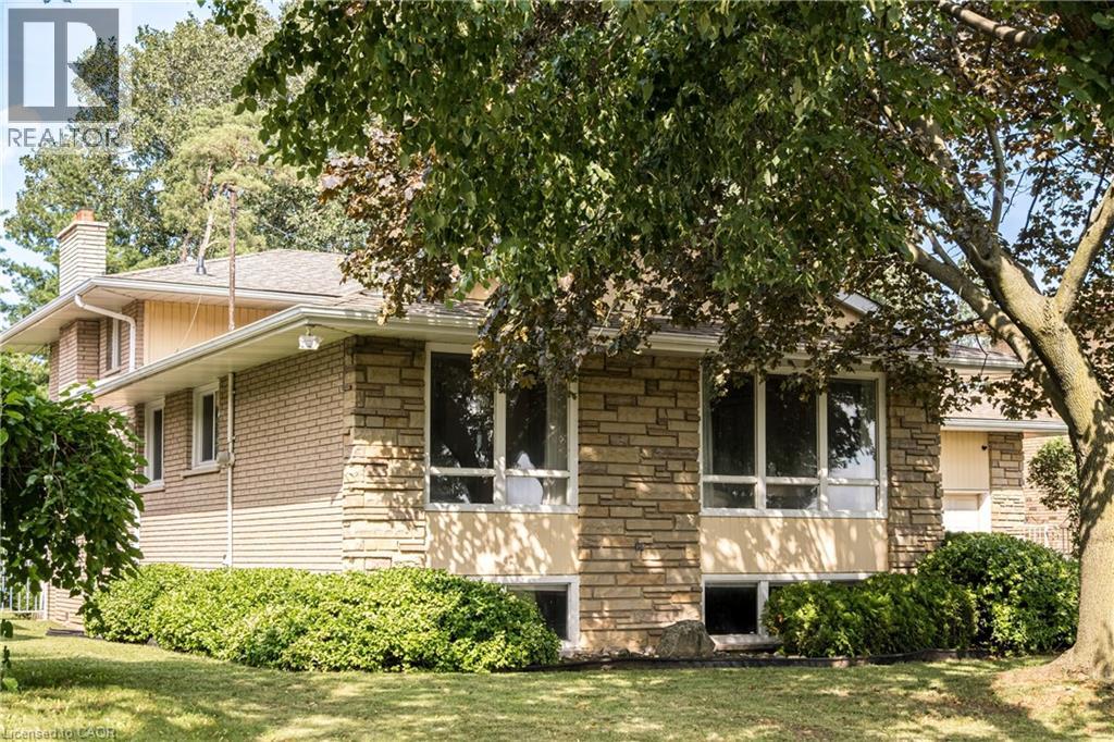 14 WOODSIDE Drive - Image 4