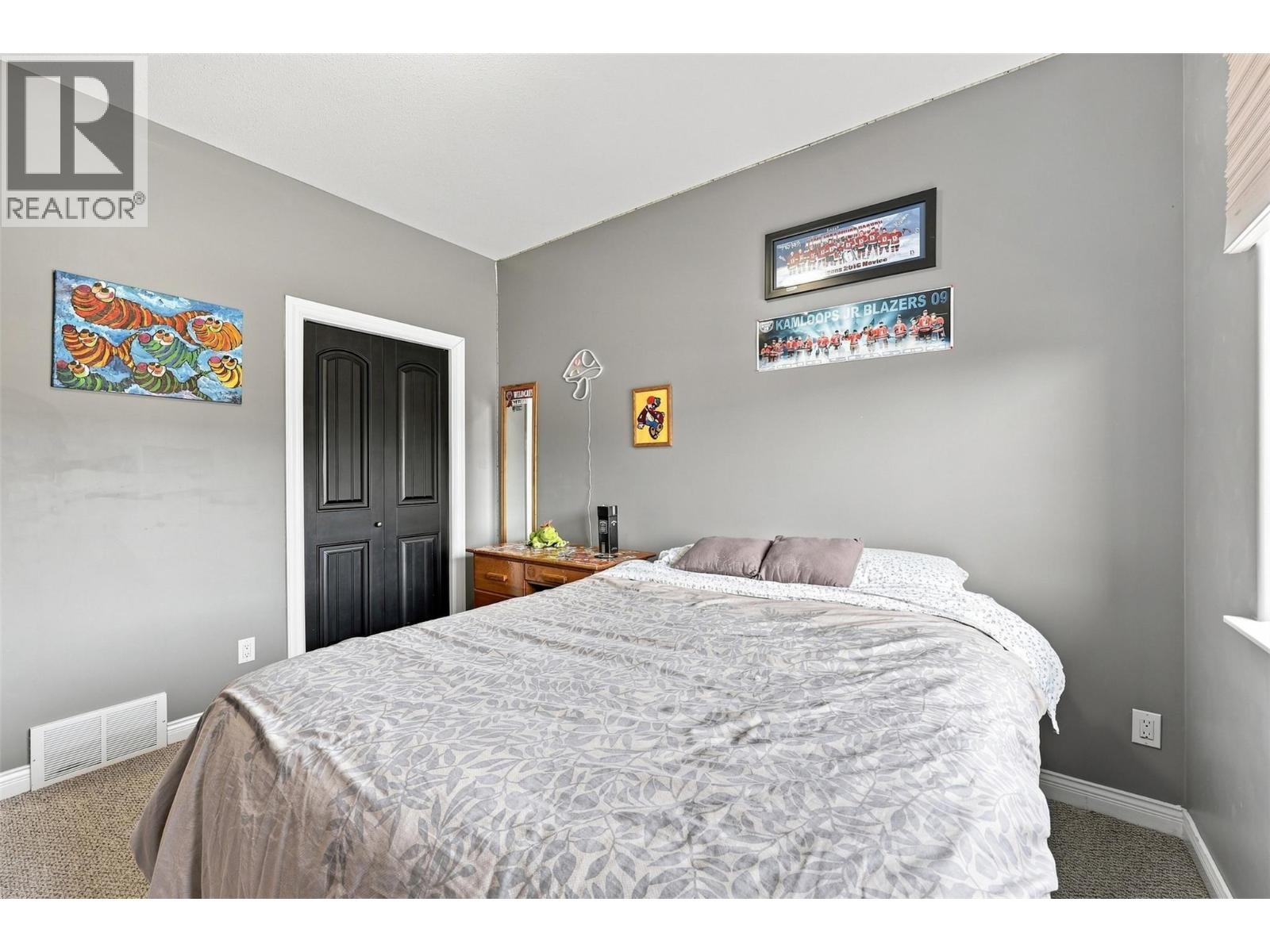 2955 Kicking Horse Drive - 28