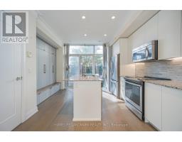 Th12 - 18 Graydon Hall Drive, Toronto, ON M3A0A4 Photo 8