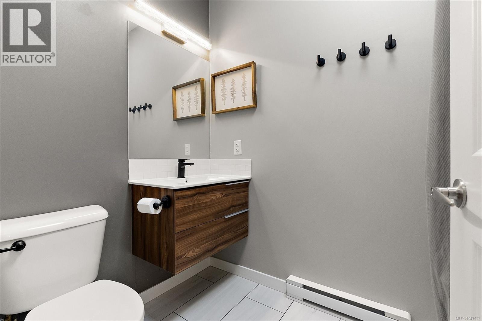#407 866 Brock Ave - Image 18