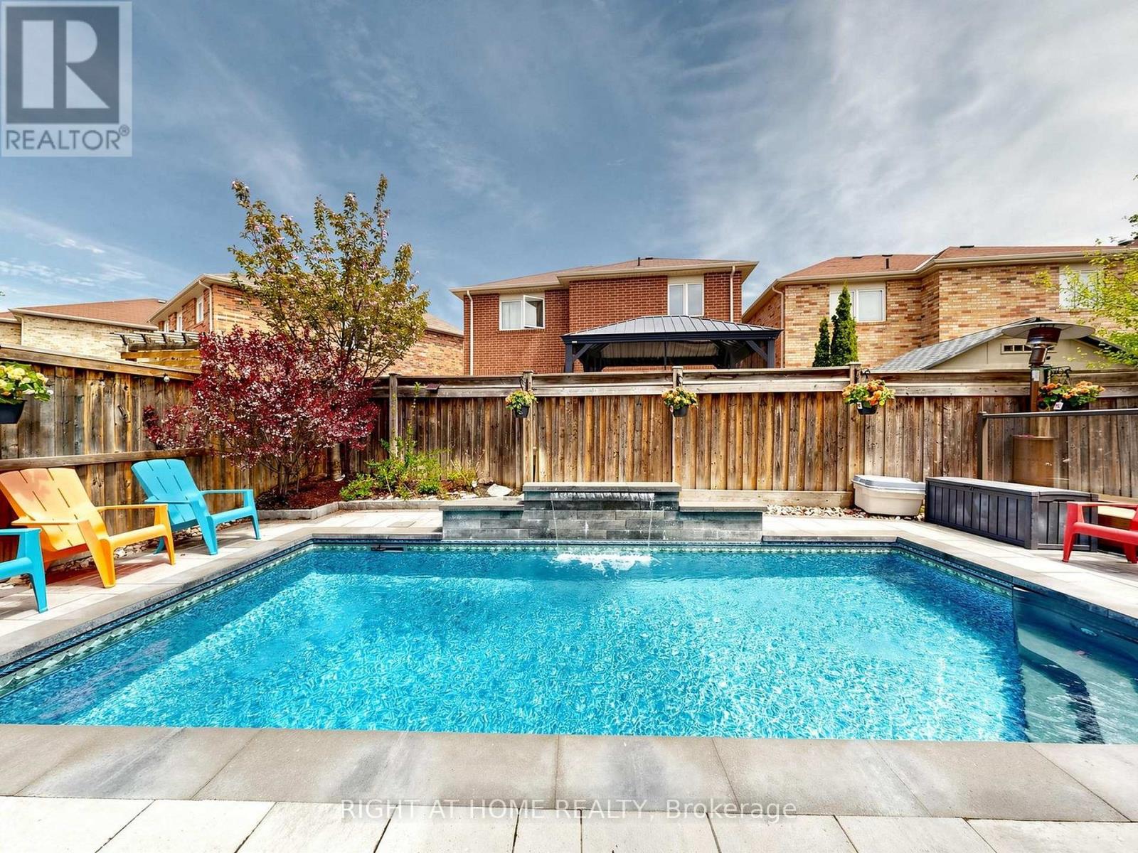 89 GREENWOOD ROAD - 47