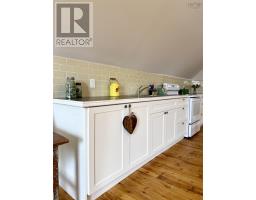 152 Main Street, Joggins, NS B0L1A0 Photo 33