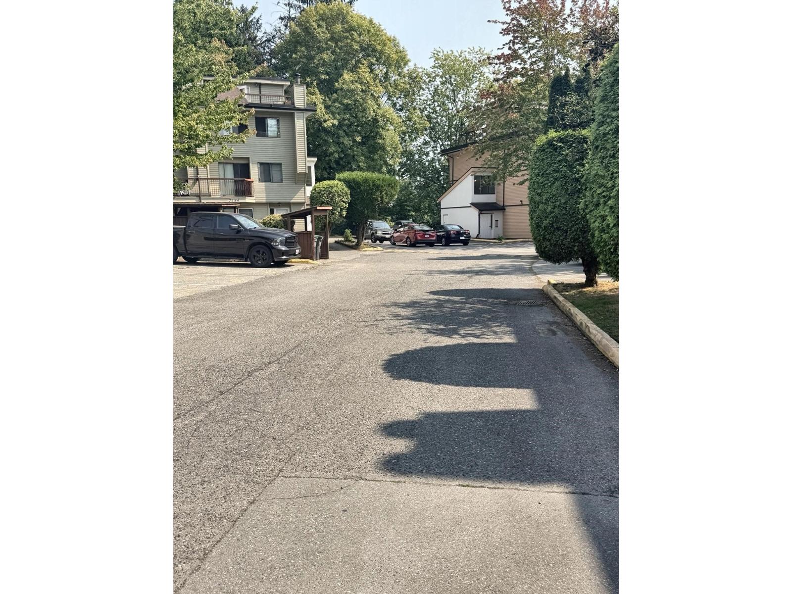101 7131 133A STREET, Surrey