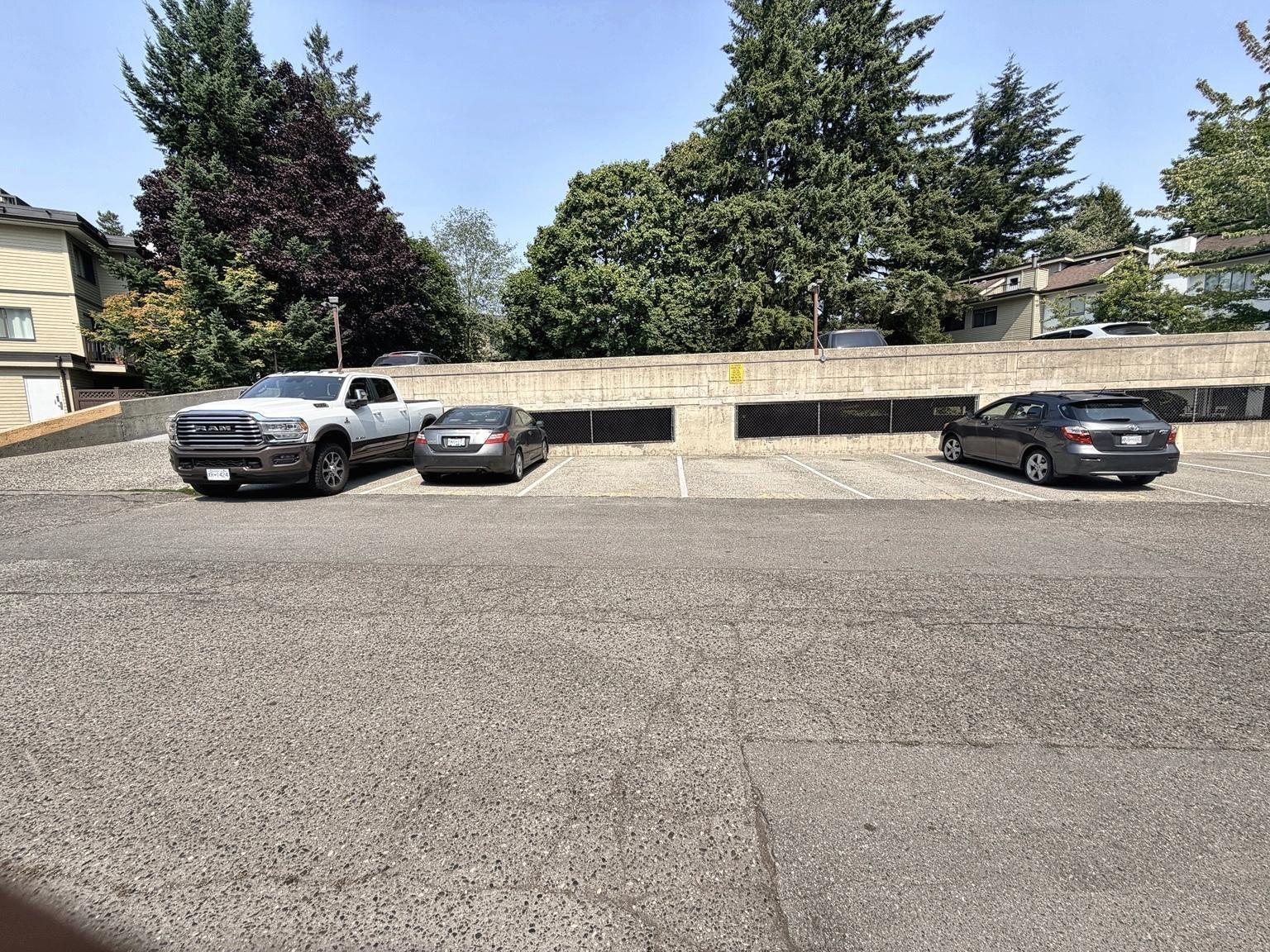 101 7131 133A STREET, Surrey