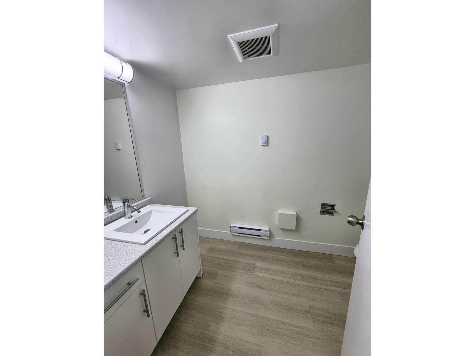 101 7131 133A STREET, Surrey