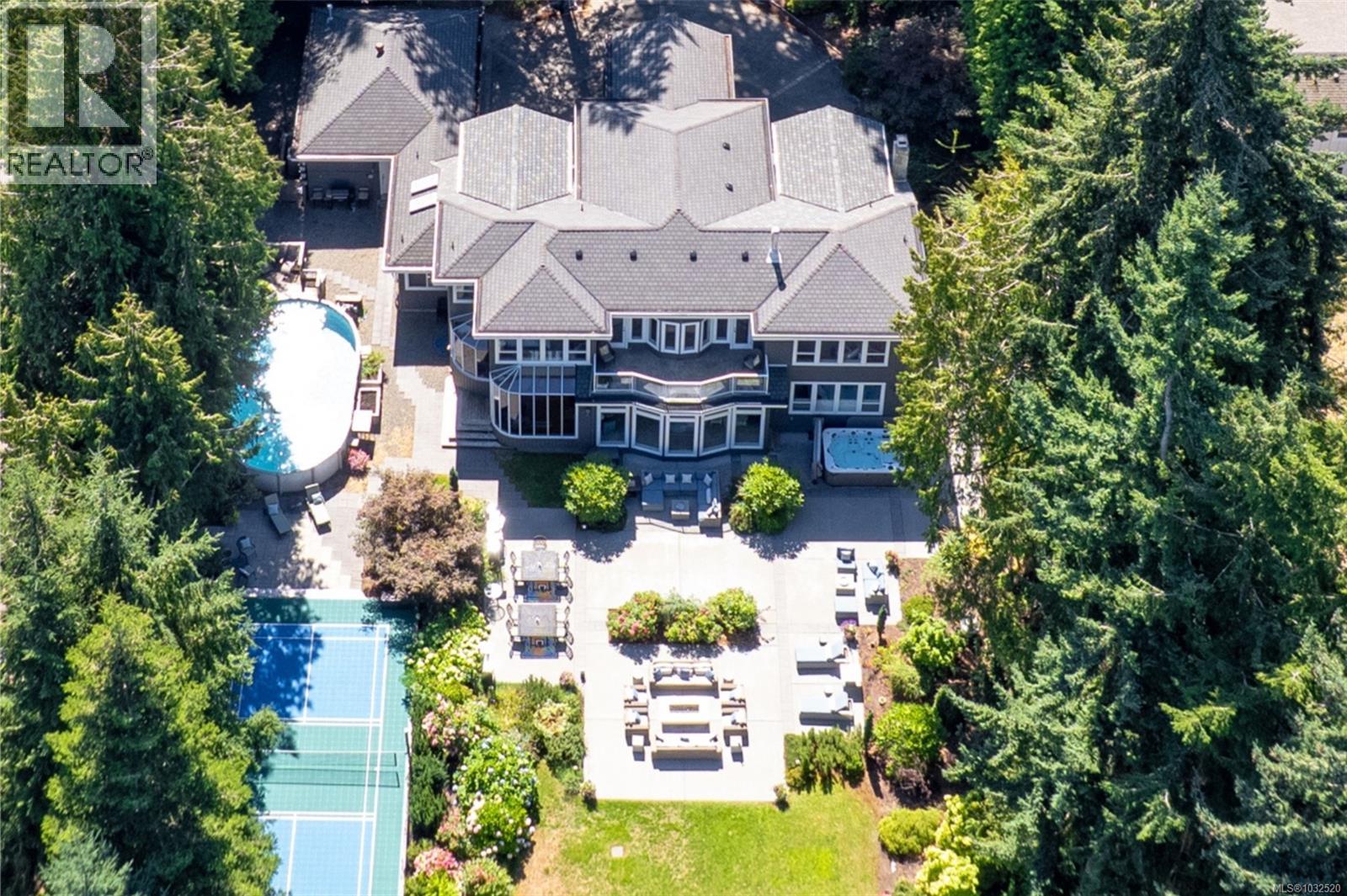 1895 Widgeon Rd - 2