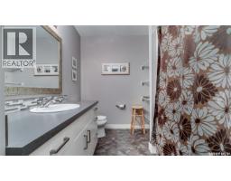 1024 Hochelaga Street W, Moose Jaw, SK S6H2H9 Photo 34
