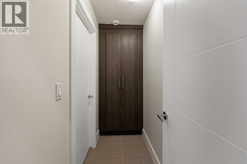 2020 37 Street SW - Image 31