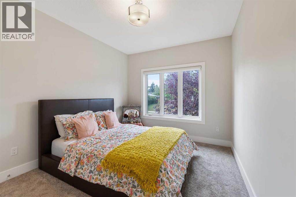 2020 37 Street SW - Image 32
