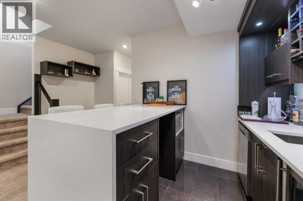 2020 37 Street SW - Image 25
