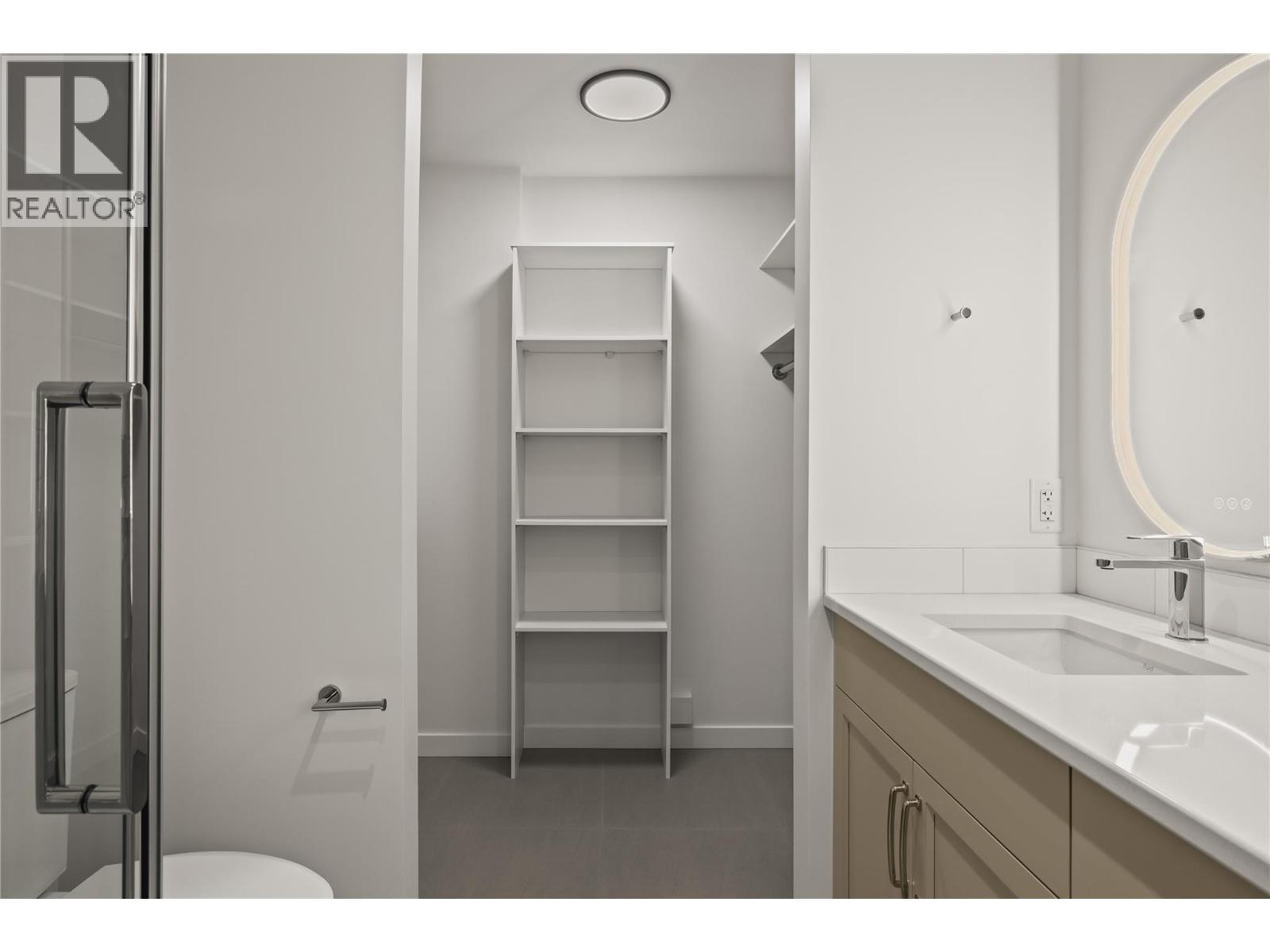 #1 2957 Conlin Court - 40