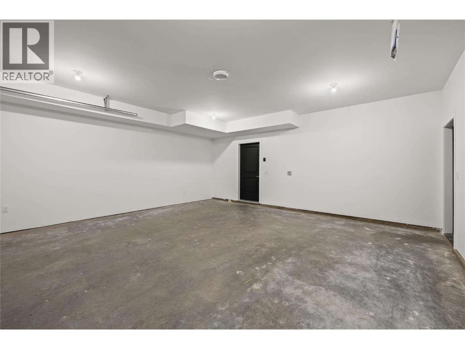 #1 2957 Conlin Court - 43