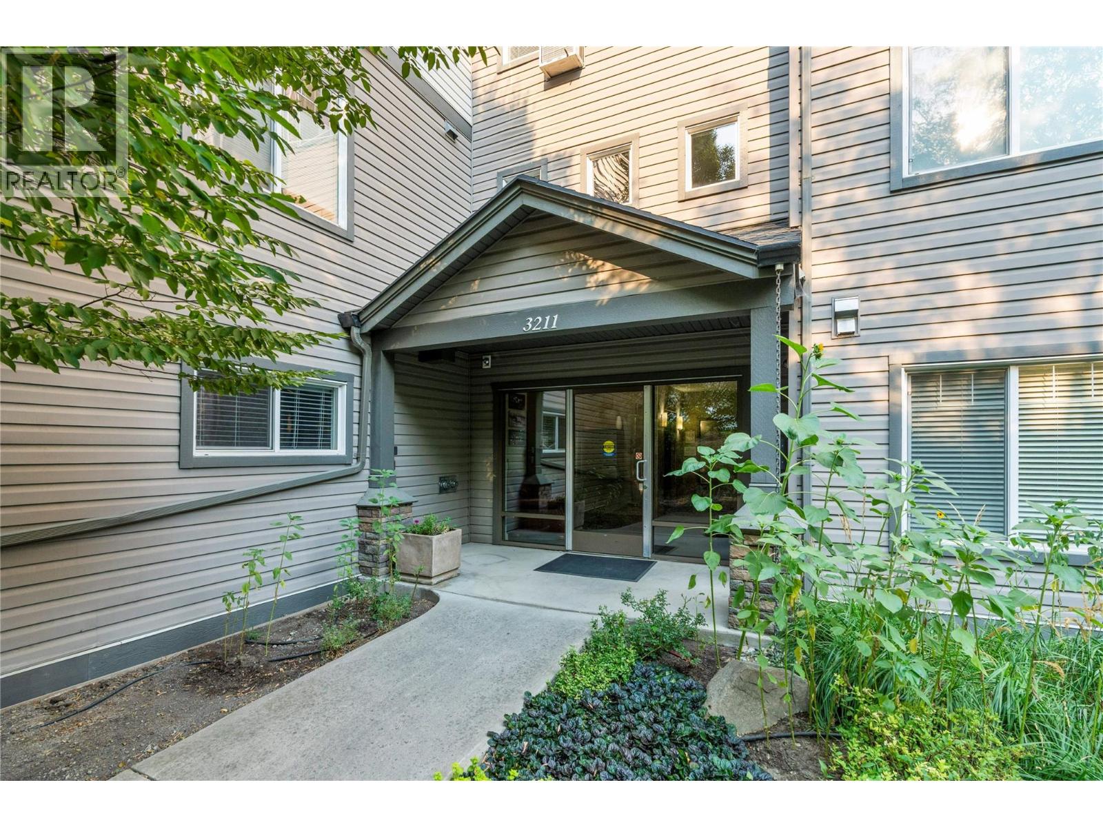 3211 Centennial Drive Unit# 24, Vernon