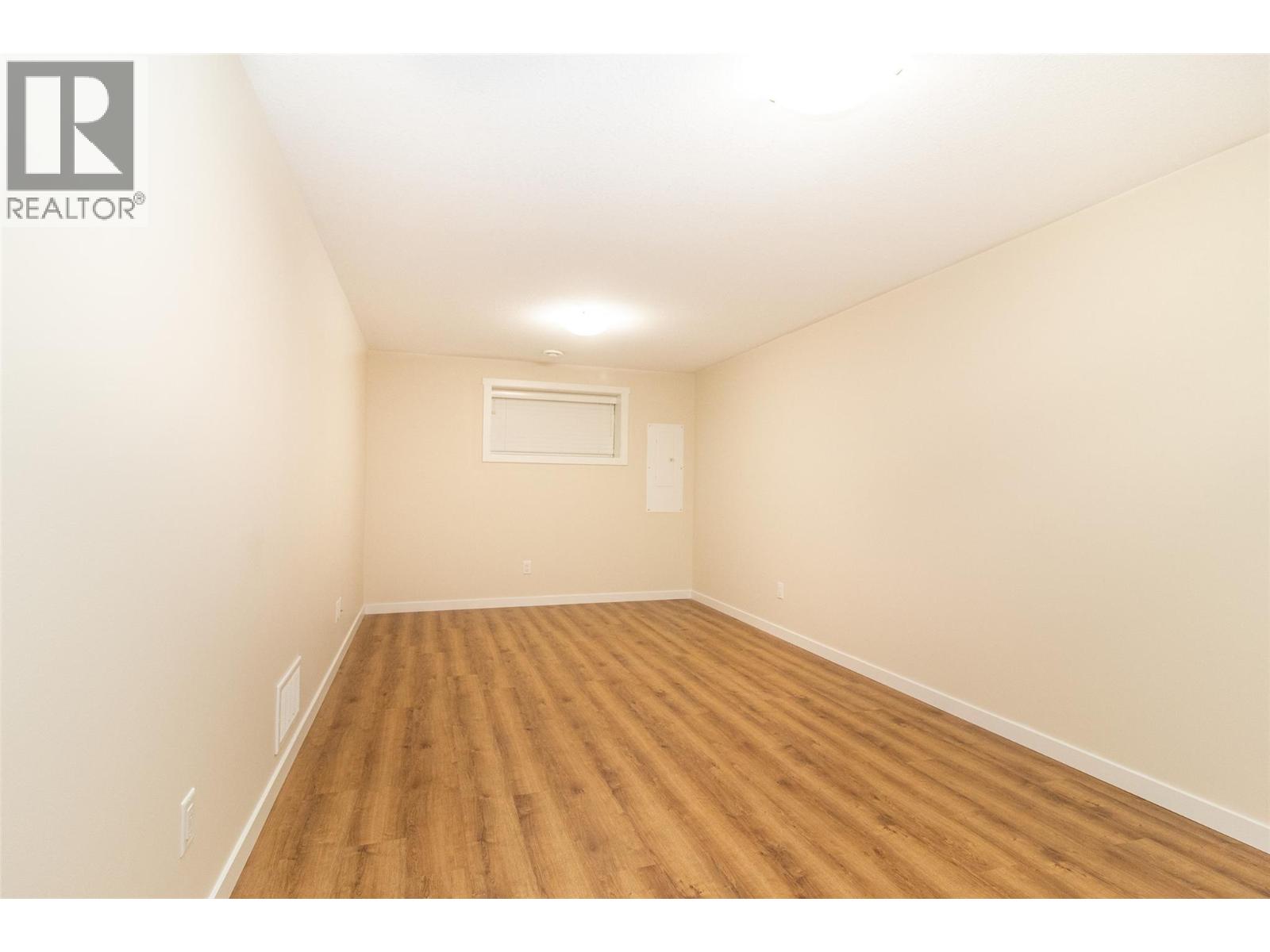 350 Rutland Road S, Kelowna