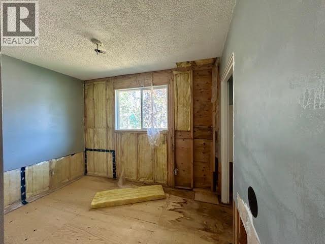 5315 TAMARACK CRESCENT, Fort Nelson